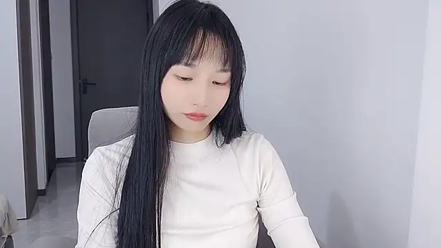 Snapshot of Lisa-3333 chatting on 10-29-25, 01:46 Lisa-3333 online show from 10-29-25, 01:46