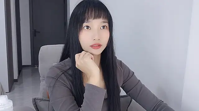 Snapshot of Lisa-3333 chatting on 11-02-25, 02:08 Lisa-3333 online show from 11-02-25, 02:08