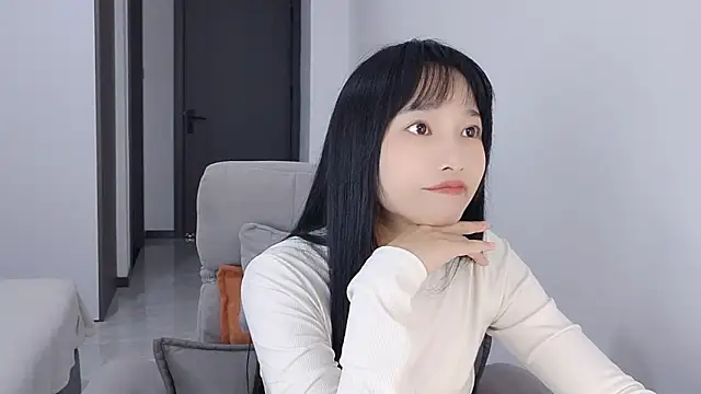 Snapshot of Lisa-3333 chatting on 11-04-25, 01:54 Lisa-3333 online show from 11-04-25, 01:54