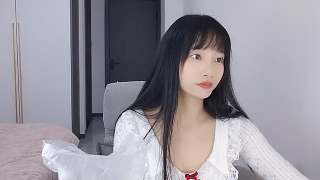 Snapshot of Lisa-3333 chatting on 11-27-25, 01:13 Lisa-3333 online show from 11-27-25, 01:13