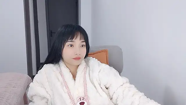 Snapshot of Lisa-3333 chatting on 01-12-26, 01:38 Lisa-3333 online show from 01-12-26, 01:38