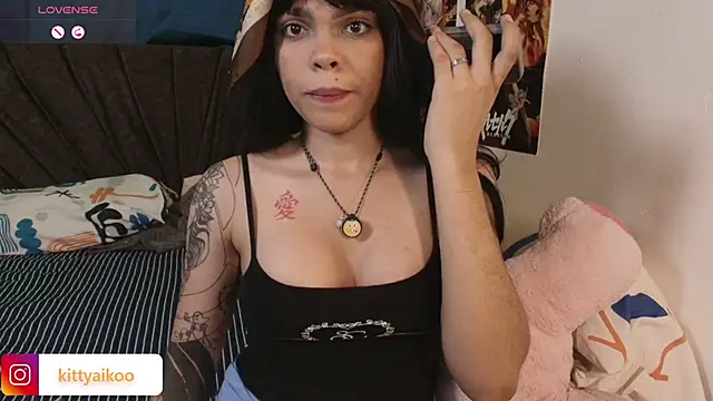 Snapshot of kitty_aikooo chatting on 04-04-26, 11:02 kitty aikooo online show from 04-04-26, 11:02