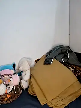 Snapshot of luv_johrrra chatting on 10-08-25, 05:49 luv johrrra online show from 10-08-25, 05:49