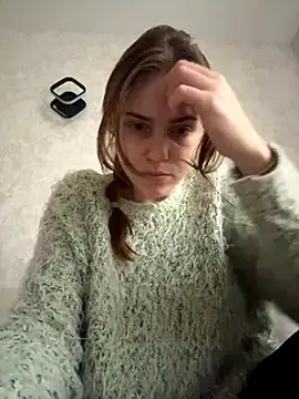 Delilah Leila online show from 11-10-25, 01:21