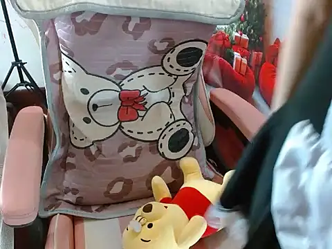 lolibaby online show from 10-30-25, 04:08