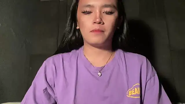 Claudia Johnson online show from 09-27-25, 02:55