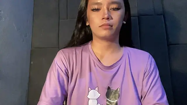 Claudia Johnson online show from 10-13-25, 05:35