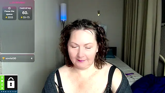 Snapshot of milf_hornys chatting on 10-17-25, 04:09 milf hornys online show from 10-17-25, 04:09