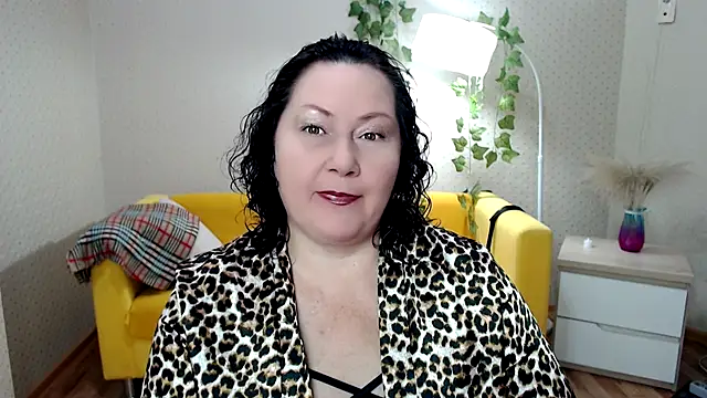 Snapshot of milf_hornys chatting on 11-13-25, 03:55 milf hornys online show from 11-13-25, 03:55