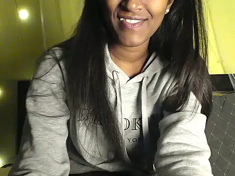 mickle james online show from 12-03-25, 06:39