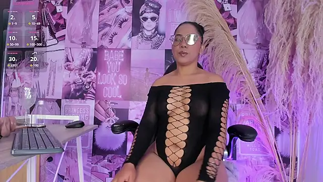 iSofiaass online show from 06-24-26, 02:49