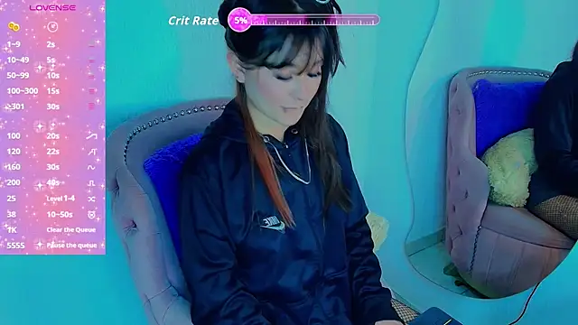 mia ailyn  online show from 11-05-25, 05:51