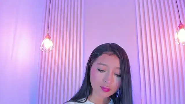 Snapshot of babe_katty chatting on 03-10-26, 11:48 babe katty online show from 03-10-26, 11:48
