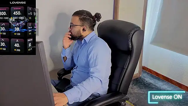 Snapshot of Ernesto-Rodriguez82 chatting on 09-18-25, 12:51 Ernesto-Rodriguez82 online show from 09-18-25, 12:51