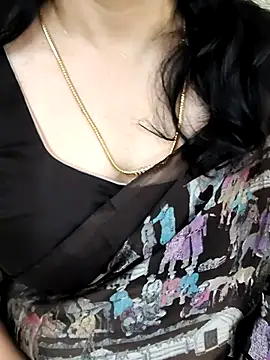yoga-mithraa online show from 06-24-26, 03:00