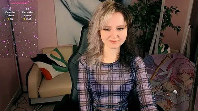 girl next doorr online show from 06-14-26, 01:13