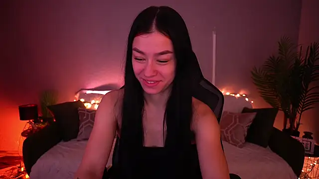 Snapshot of FataleNellie chatting on 03-20-26, 10:03 FataleNellie online show from 03-20-26, 10:03