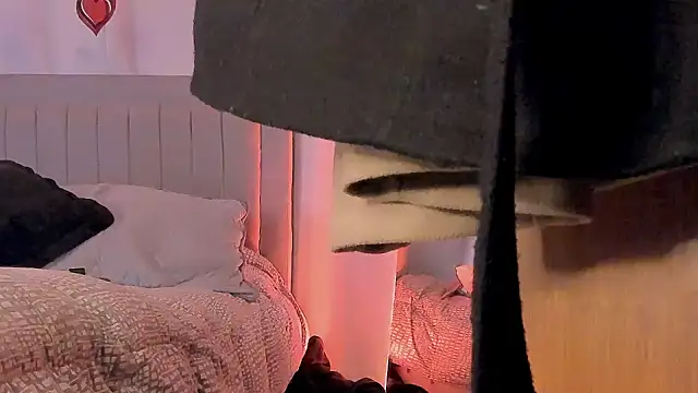 Snapshot of AnastasiaGreey chatting on 02-13-26, 08:38 AnastasiaGreey online show from 02-13-26, 08:38