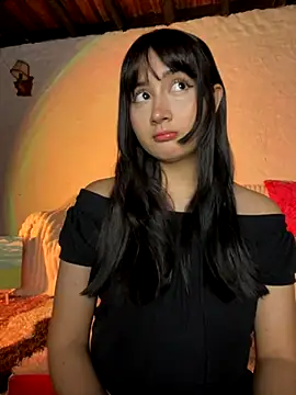 Snapshot of kaori_77 chatting on 09-18-25, 03:52 kaori 77 online show from 09-18-25, 03:52