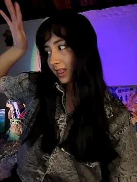 Snapshot of kaori_77 chatting on 10-13-25, 03:39 kaori 77 online show from 10-13-25, 03:39