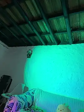 Snapshot of kaori_77 chatting on 10-28-25, 02:59 kaori 77 online show from 10-28-25, 02:59