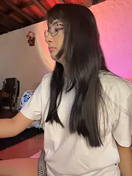 Snapshot of kaori_77 chatting on 11-03-25, 01:29 kaori 77 online show from 11-03-25, 01:29