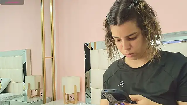 gisell gomez online show from 01-09-26, 01:03