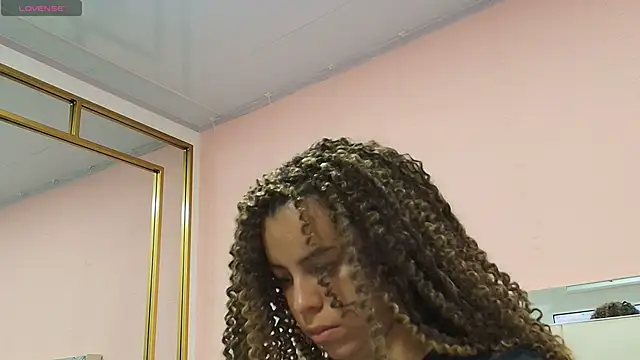 gisell gomez online show from 01-16-26, 01:26