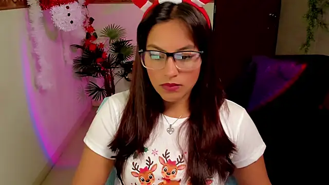 Cameroon-Diaz online show from 12-01-25, 01:49