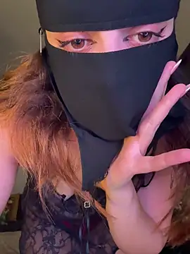 Snapshot of Elina-Marina chatting on 10-01-25, 10:49 Elina-Marina online show from 10-01-25, 10:49