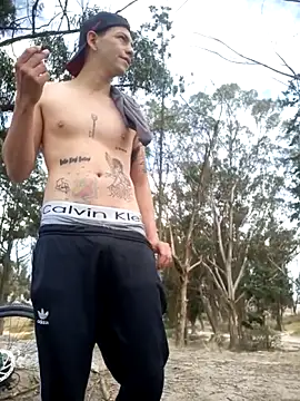 Thomasjons  online show from 12-04-25, 04:48