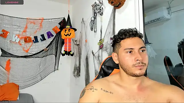 ashlan king online show from 10-25-25, 01:18