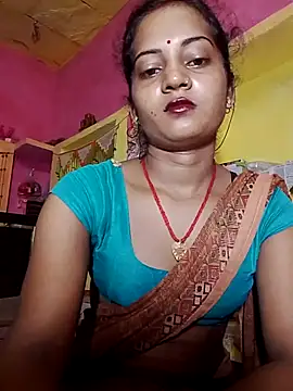 Snapshot of Hot_bbbb chatting on 06-13-26, 08:51 Hot bbbb online show from 06-13-26, 08:51