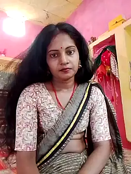 Snapshot of Hot_bbbb chatting on 06-26-26, 04:50 Hot bbbb online show from 06-26-26, 04:50