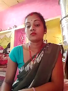 Snapshot of Hot_bbbb chatting on 07-17-26, 03:57 Hot bbbb online show from 07-17-26, 03:57