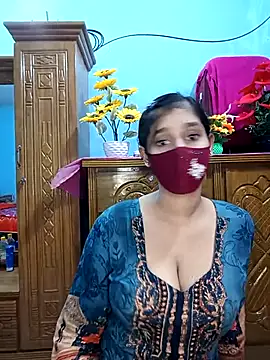 Cute Faria online show from 09-25-25, 03:16