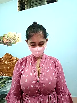 Cute Faria online show from 12-23-25, 03:37