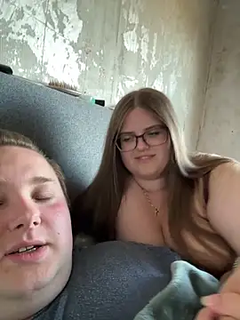 CurvyPaar2 online show from 04-30-26, 05:52