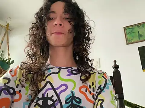 camille delrey online show from 10-27-25, 06:23