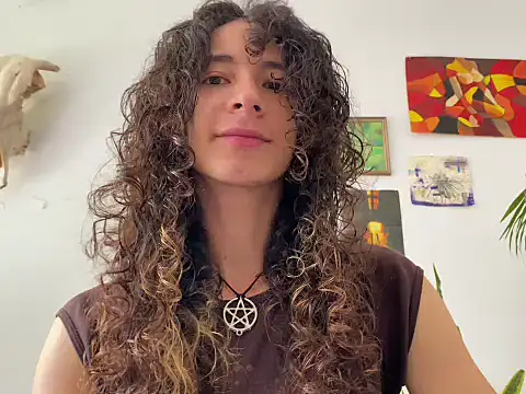 camille delrey online show from 11-04-25, 03:55