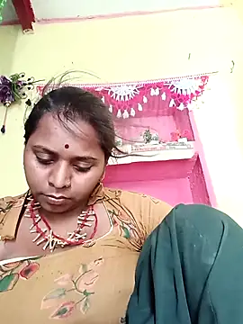 Hot crety online show from 03-29-26, 08:03