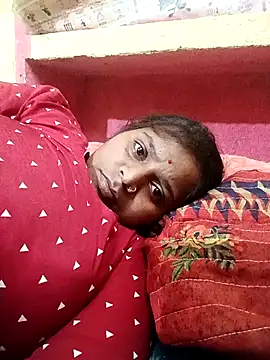 Snapshot of Hot_crety chatting on 05-18-26, 03:51 Hot crety online show from 05-18-26, 03:51