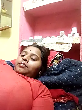 Snapshot of Hot_crety chatting on 05-24-26, 05:56 Hot crety online show from 05-24-26, 05:56