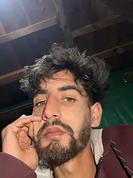 lyath3245 online show from 02-01-26, 07:18