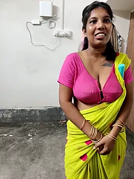 Hotty-Moni online show from 09-15-25, 08:53
