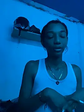 samiparker18 online show from 02-09-26, 08:24