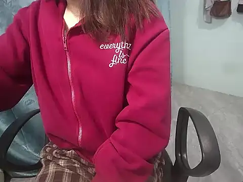 Snapshot of _Sara_768 chatting on 02-23-26, 04:15 Sara 768 online show from 02-23-26, 04:15