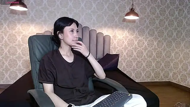  mavis2 online show from 09-24-25, 08:56