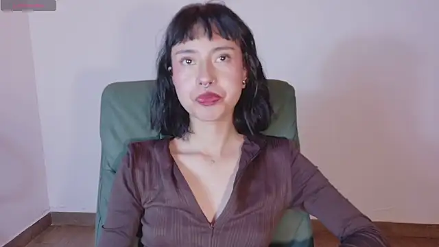  mavis2 online show from 10-23-25, 08:07