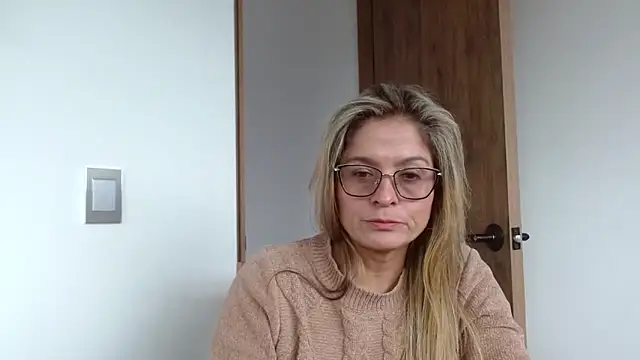 linda-mature43 online show from 10-21-25, 05:57